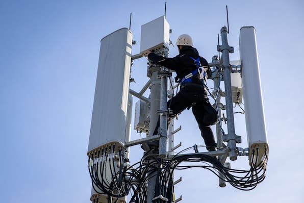 Deutsche Telekom_ Neuer Mobilfunkmast in Stolpen